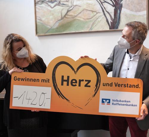 Aktion „Gewinnsparen“ kommt gemeinnützigen Zwecken zugute – Puchheimer:innen spenden für Puchheimer:innen